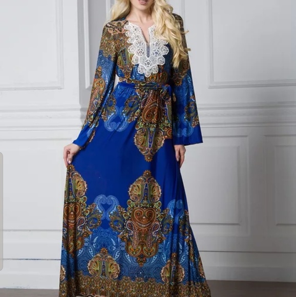 Dress - Picture 4 of 4